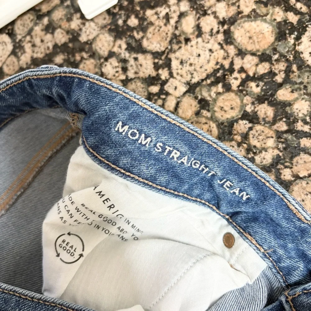 American Eagle Mom Straight Jean Blue Denim Medium Wash Distressed Size 14R